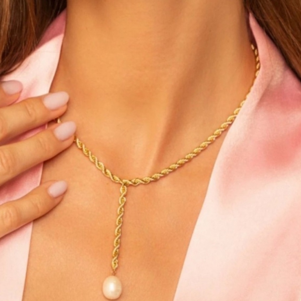NWT, Leeada Jewelry Bryn Pearl Lariat Necklace, Genuine Pearl, 14k Gold Plated